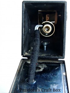 tripod lamp, tripod table lamp, wood tripod, camera lamp, wooden tripod lamp, lamp tripod, vintage camera lamp, DIY, DIY tripod lamp, DIY camera tripod lamp