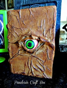 Halloween decor, DIY, Halloween table setting, Halloween hocus pocus book, eye ball, tutorial 