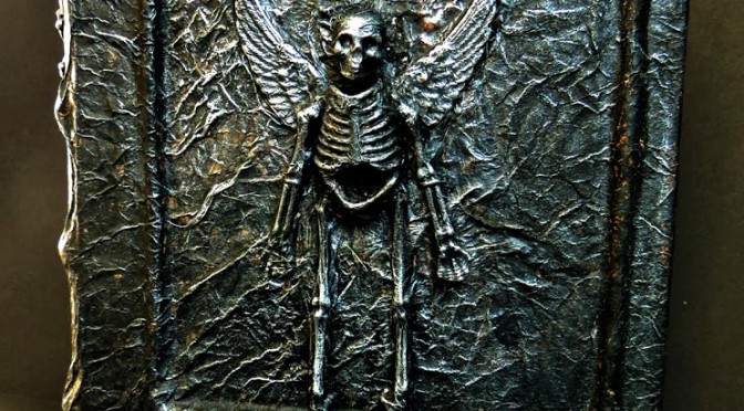 Halloween-skeleton-fairy-book-DIY1