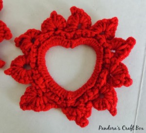 Crochet, Christmas ornament, heart crochet, picture ornament, 