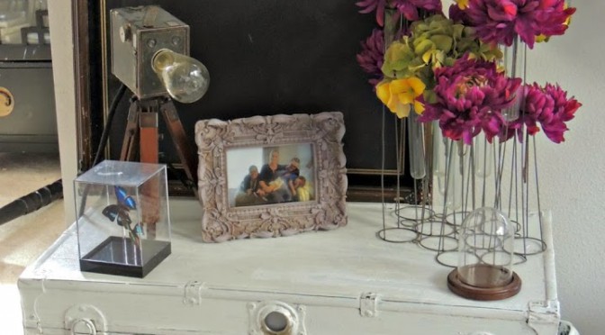 chalk-paint-trunk-tutorial