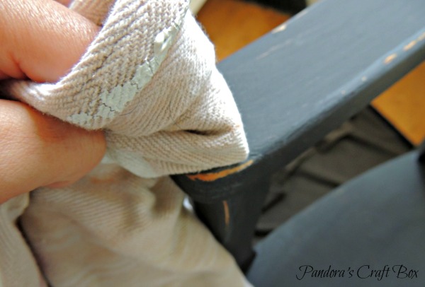 usingchalkpaintonchair.jpg