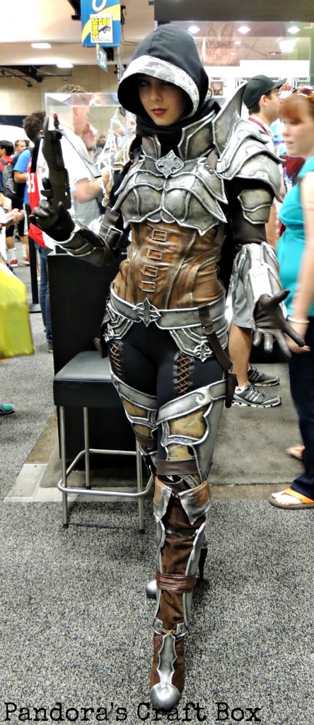 san diego comic con, demon hunter cosplay, diablo, sdcc 2014