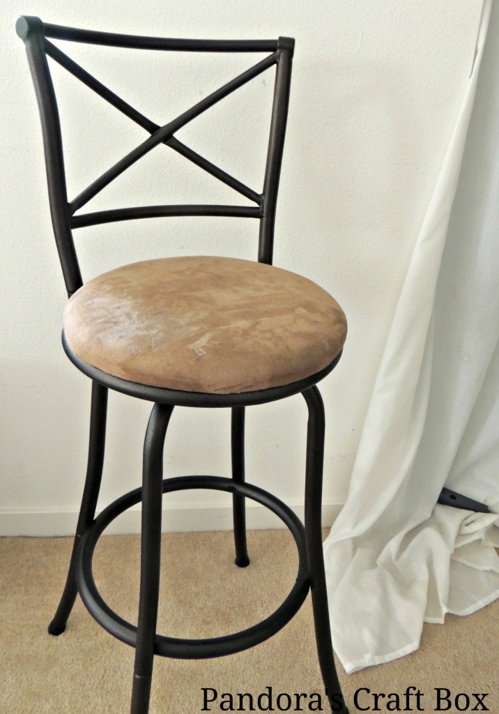 upholstering stool, reupholstering a stool. furniture DIY,