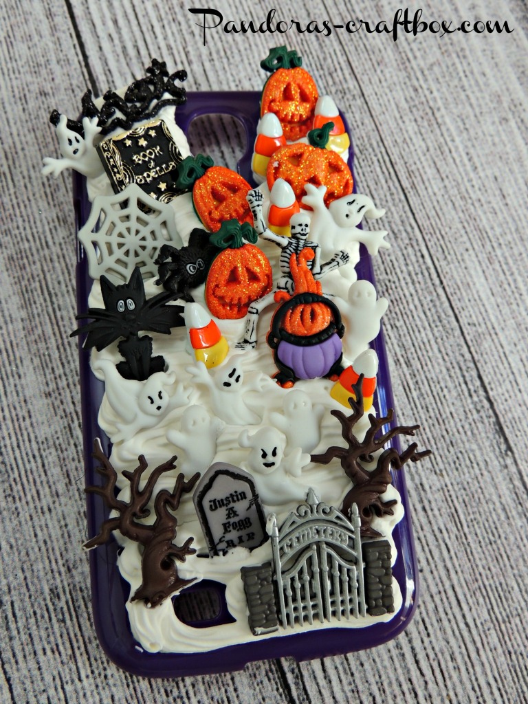 collage clay, mod podge, plaid, galaxy phone. galaxy 4s, galaxy 5, decon phone case, halloween, diy