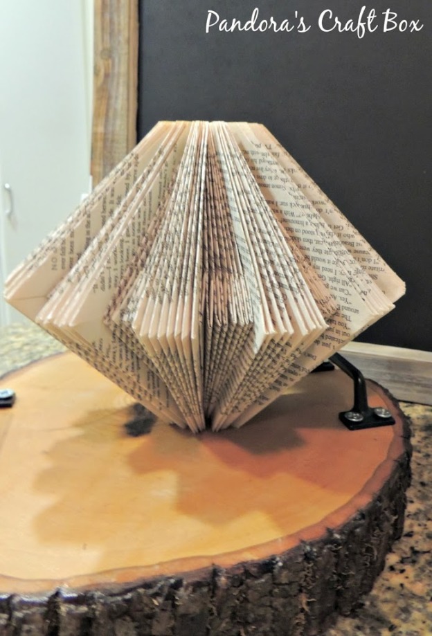 book folding, book pattern, book origami, recycle book